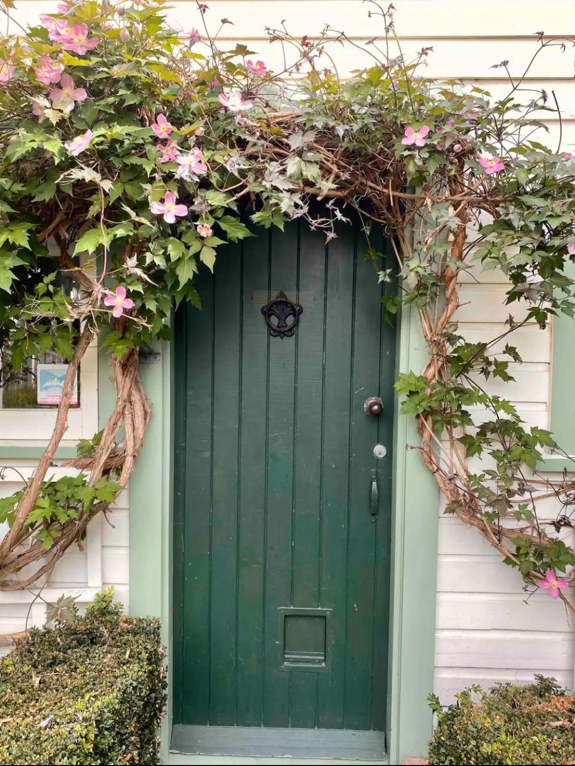 Green Door Cottage เกรย์ทาวน์ ภายนอก รูปภาพ